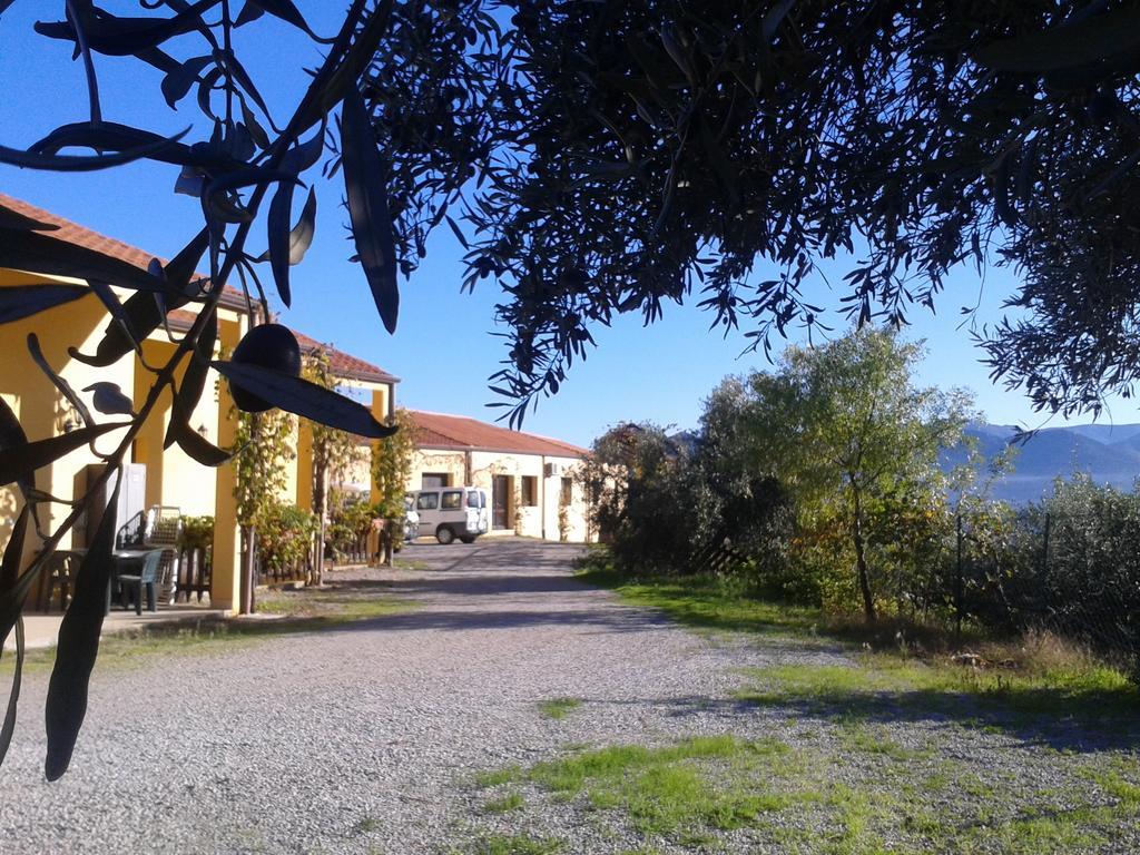 Villaggio Dei Balocchi Кастельбуоно Номер фото
